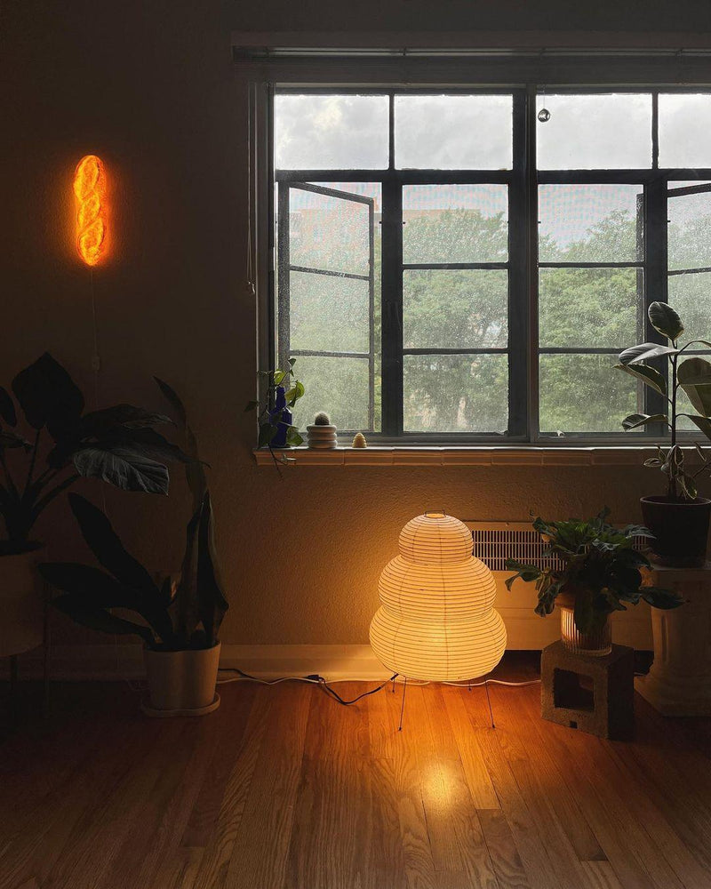 Elegant Noguchi Japanese Tower Lamp