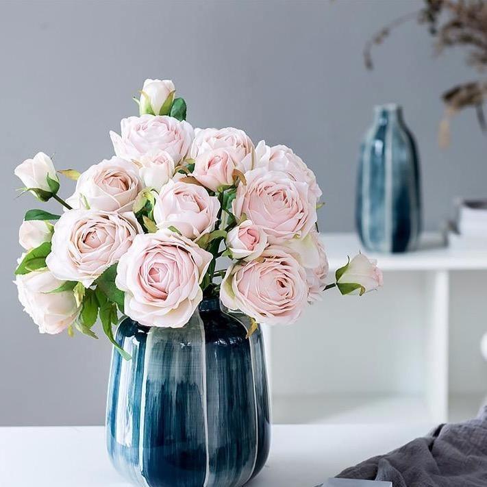 Modern Minimalist Vase