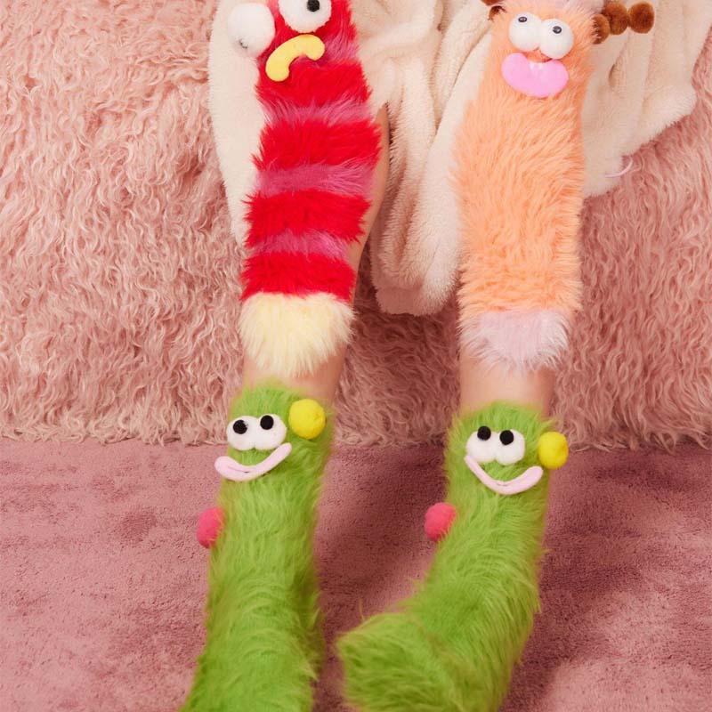 Dreidimensionale, skurrile Socken aus Korallensamt, süße, verrückte Cartoon-Socken 