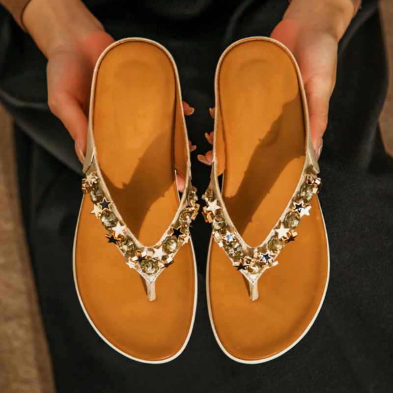 Caecilia – Sommer-Sandalen mit Strasssteinen im Sternmuster
