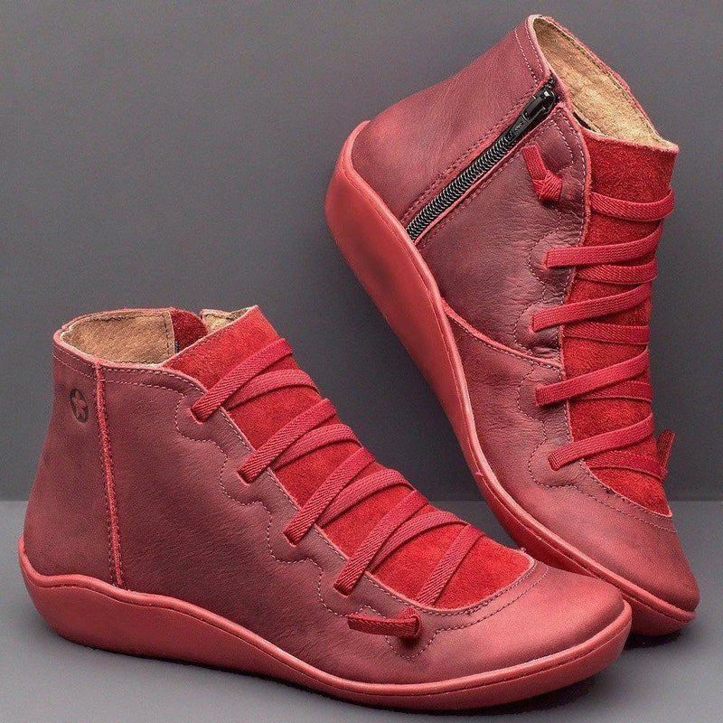 Neue Stiefel mit Fußgewölbeunterstützung 